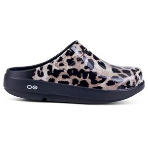OOFOS Ooloog Ltd Leopard Print Clog